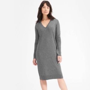 EVERLANE New 100% Cashmere V-Neck Midi Dress Size 8